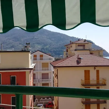 Silvia House Sea View Apartment Levanto Exterior photo