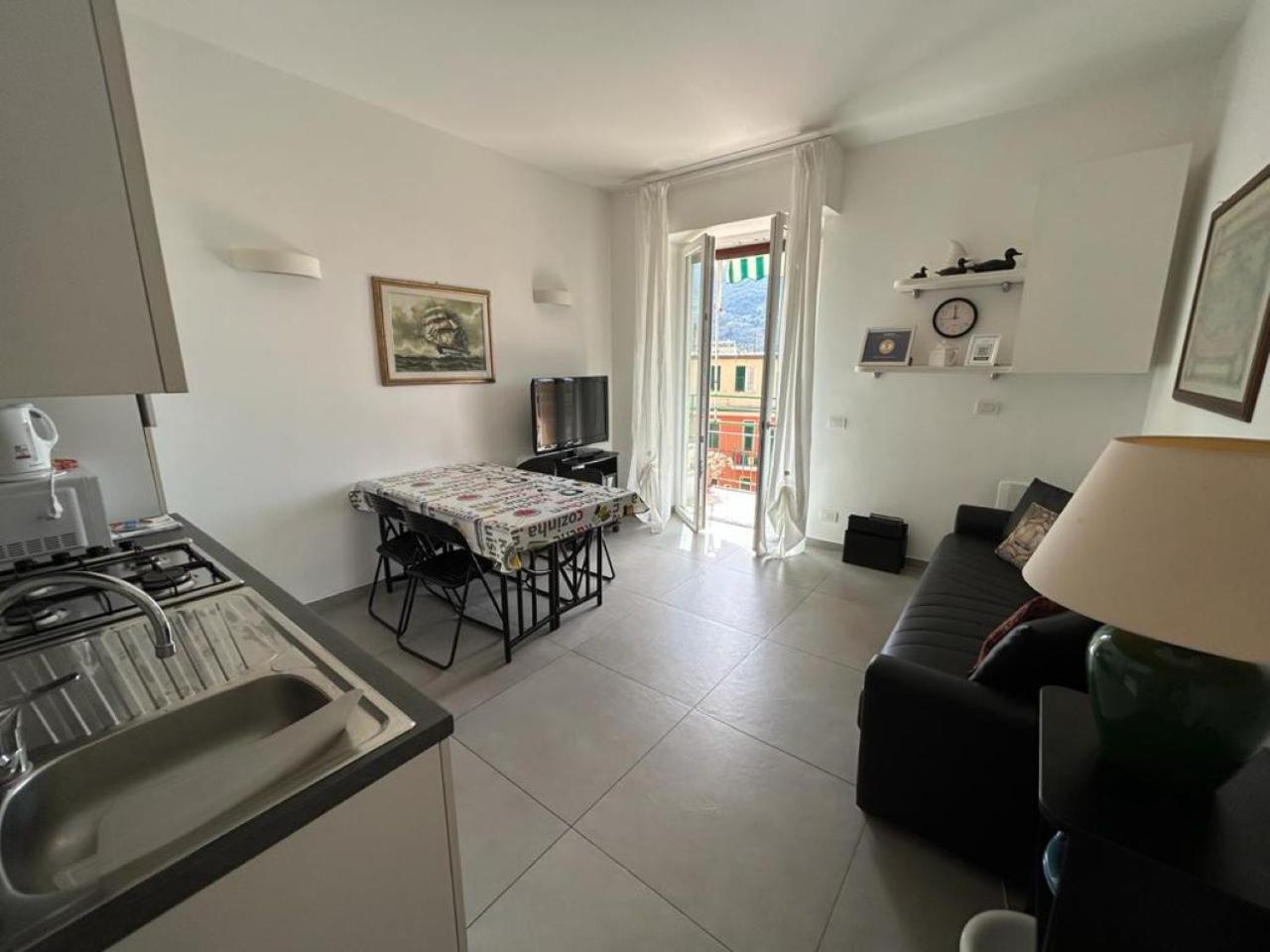 Silvia House Sea View Apartment