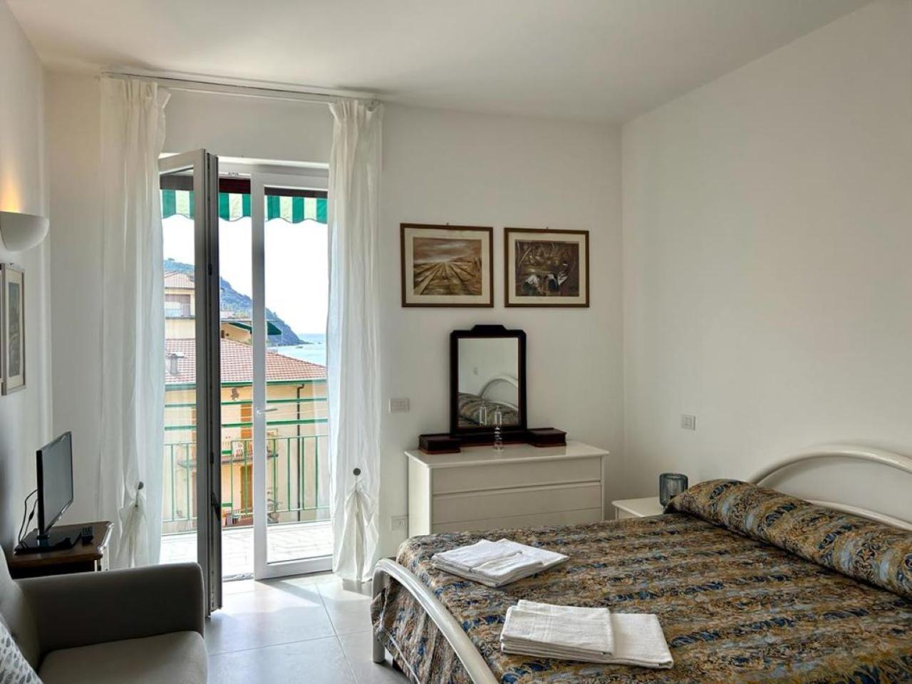 Silvia House Sea View * Levanto