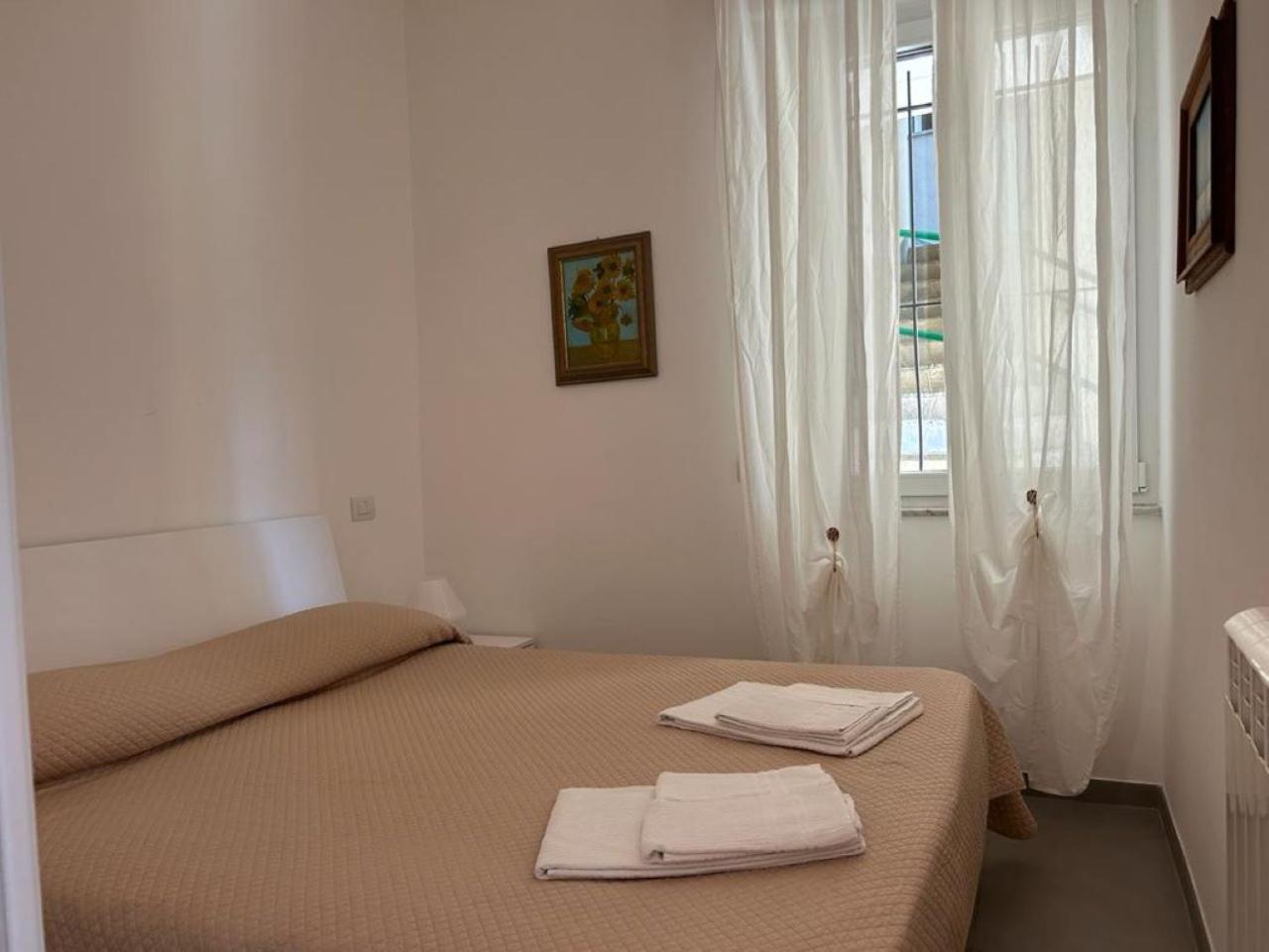 Silvia House Sea View * Levanto